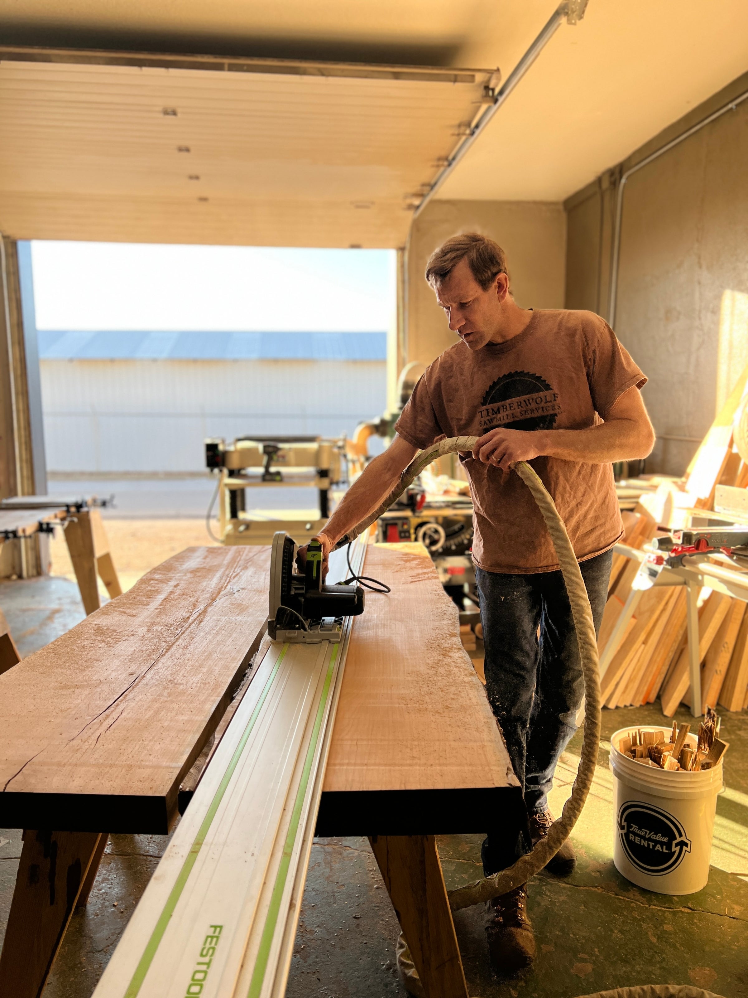 Watch Timberwolf Work! | Timberwolf Woodcrafter's Supply